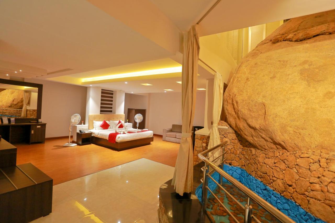 Grand Signature Hotel & Spa Yercaud Buitenkant foto